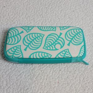 Animal Crossing Teal Leaf Green Carrying Case For Nintendo Switch & Switch Lite